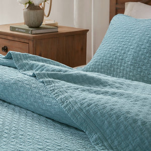 Aqua Valencia 3 Piece Matelasse Coverlet Set