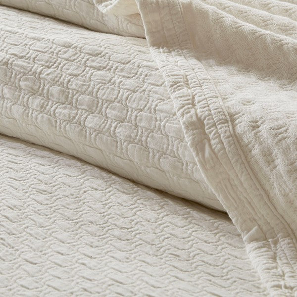 Ivory Valencia 3 Piece Matelasse Coverlet Set